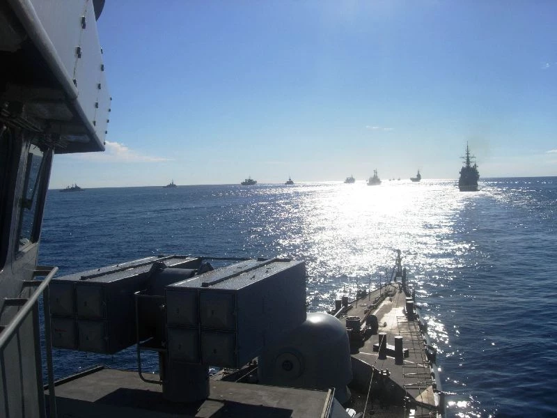 Θέσεις μάχης κοντά στα Στενά έλαβαν ελληνικές πυραυλάκατοι – Σε διασπορά με πρόσχημα ο ελληνικός Στόλος